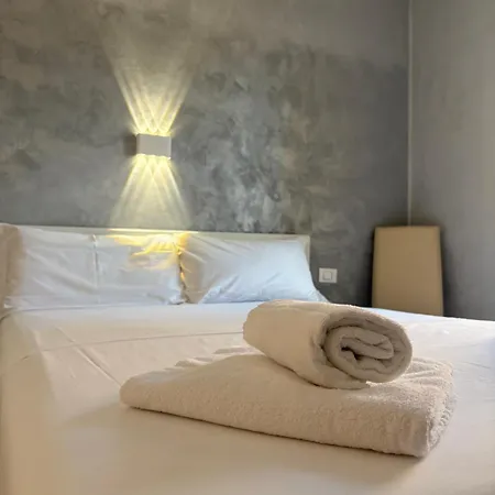 Venice Sanella Rooms-2